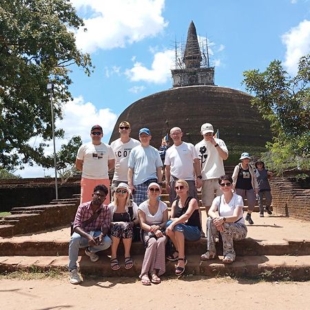 Windy Villa Polonnaruwa Exterior foto