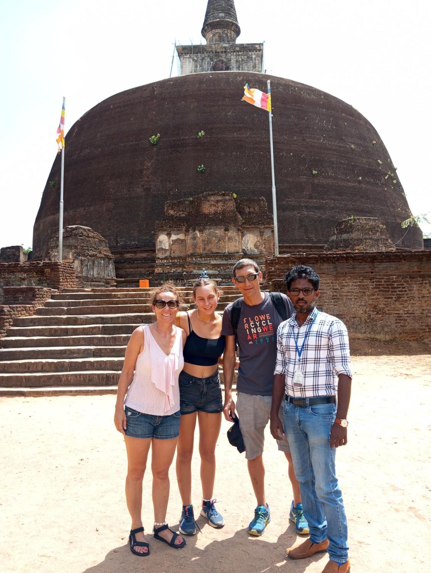 Windy Villa Polonnaruwa Exterior foto